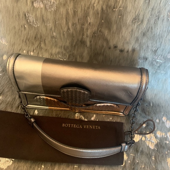 Bottega Veneta - Picture 11 of 17